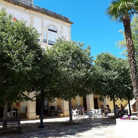 Pink House * Silves